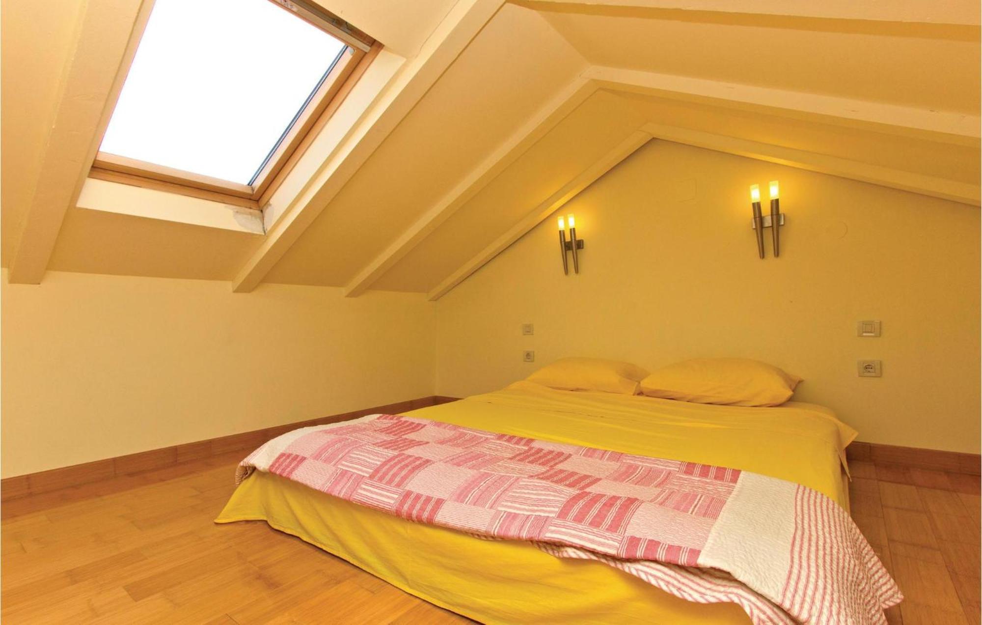 Stunning Home In Bribir With Wifi Buitenkant foto